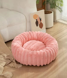 Fluffy Pet Bed - Soft Cushion Mat for Small and Large Dogs, Cozy Kennel Basket for Puppies and Cats, Warm Blanket and Pet Accessories.